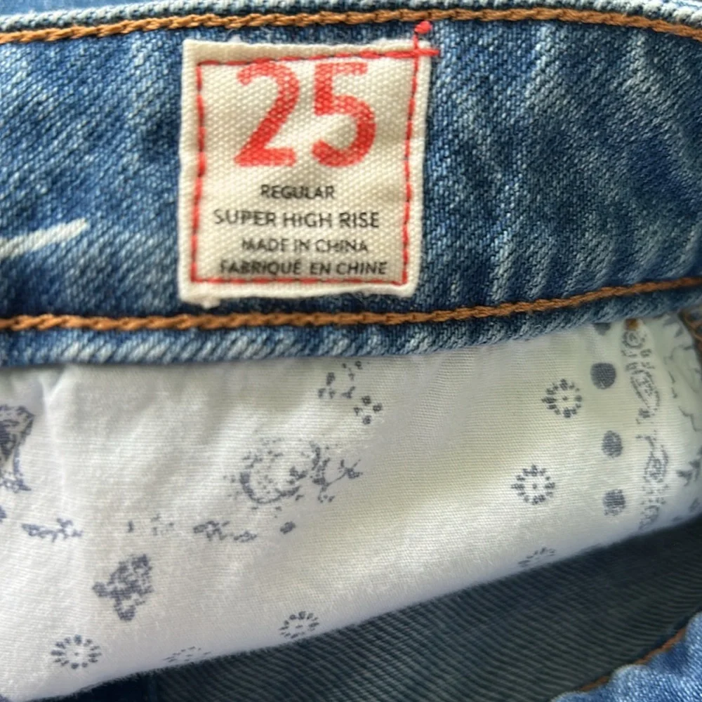 We The Free Super High Rise Button-Down Mini Skirt Size Small 25